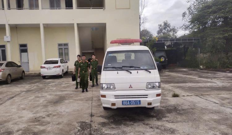 Khám nghiệm hiện trường - hành trình buộc dấu vết “lên tiếng”