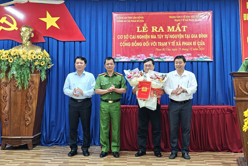 Tiếp tục triển khai thực hiện quyết liệt công tác cai nghiện ma túy tự nguyện tại gia đình, cộng đồng trên địa bàn tỉnh Lâm Đồng