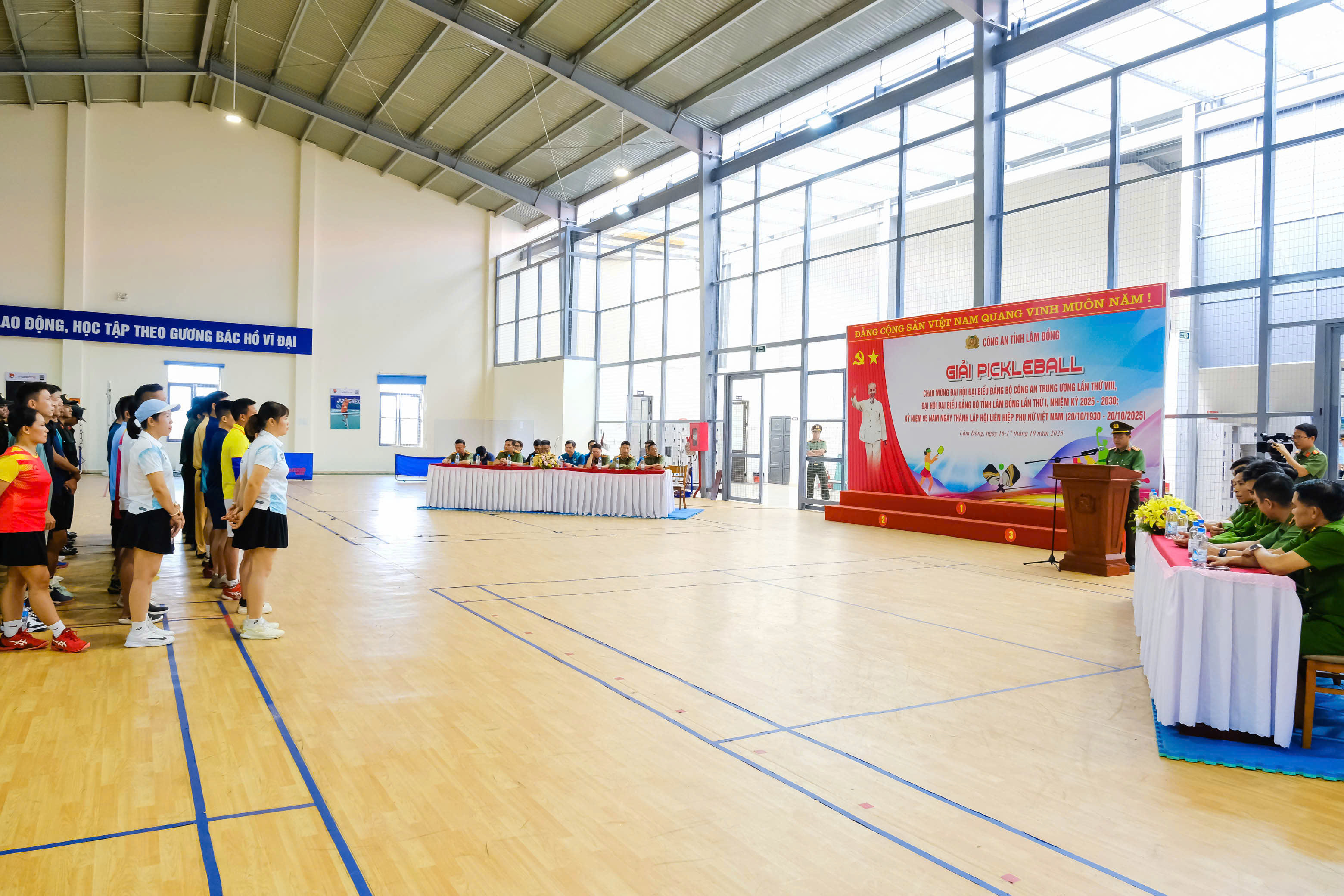 Sôi nổi Giải Pickleball Công an tỉnh Lâm Đồng